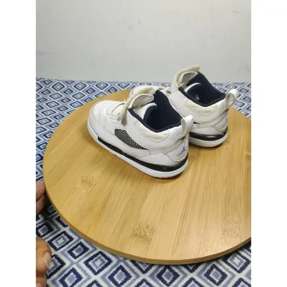 Nike Air Jordan Flight baby / toddler Size US 8C White Sneaker - Picture 8 of 16